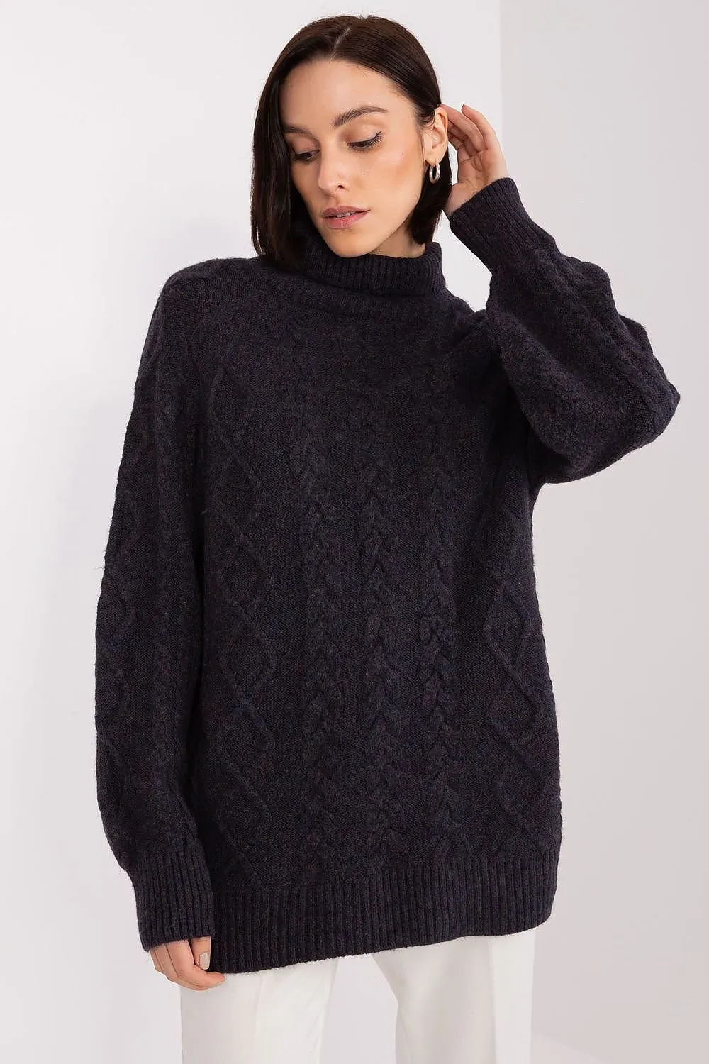 A.T. Oversized European Knitted Turtleneck Sweater-model 189230