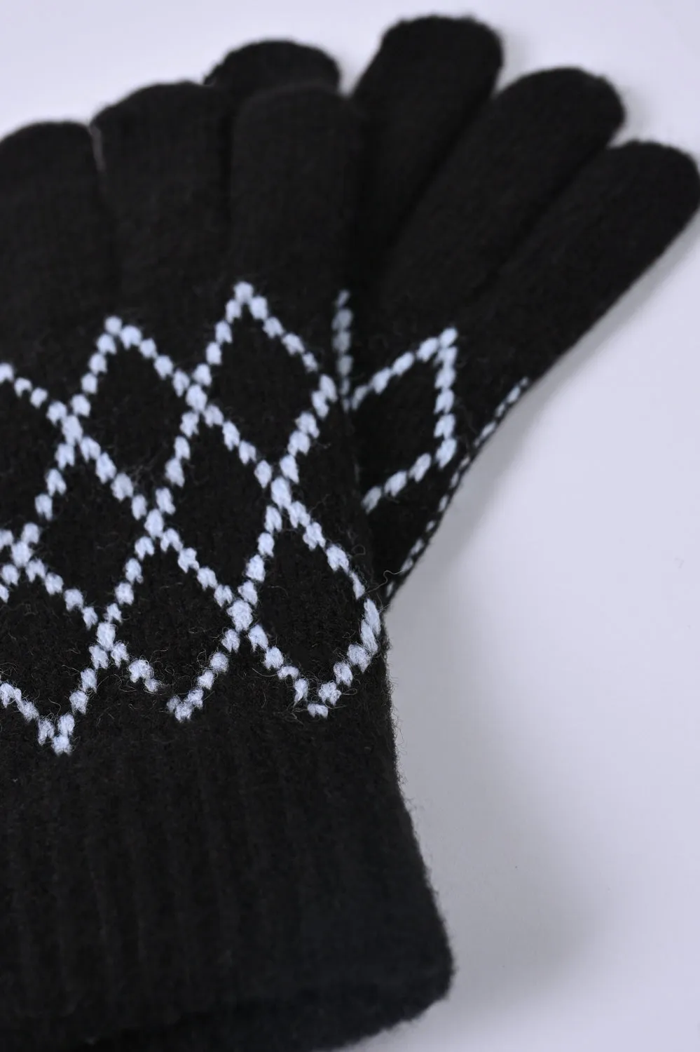 PATTERNED GLOVES