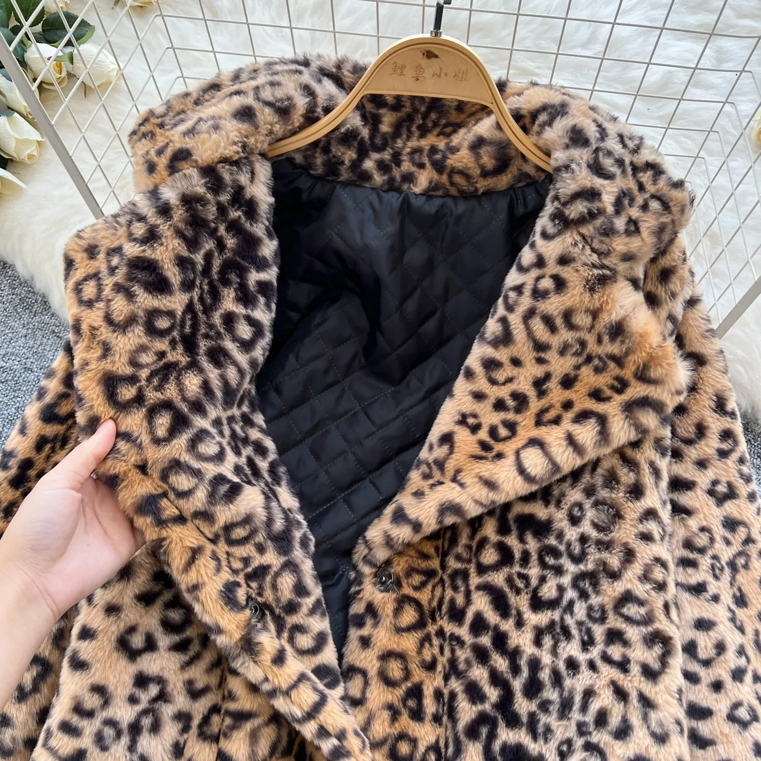 Thermal Leopard Printed Furry Coat